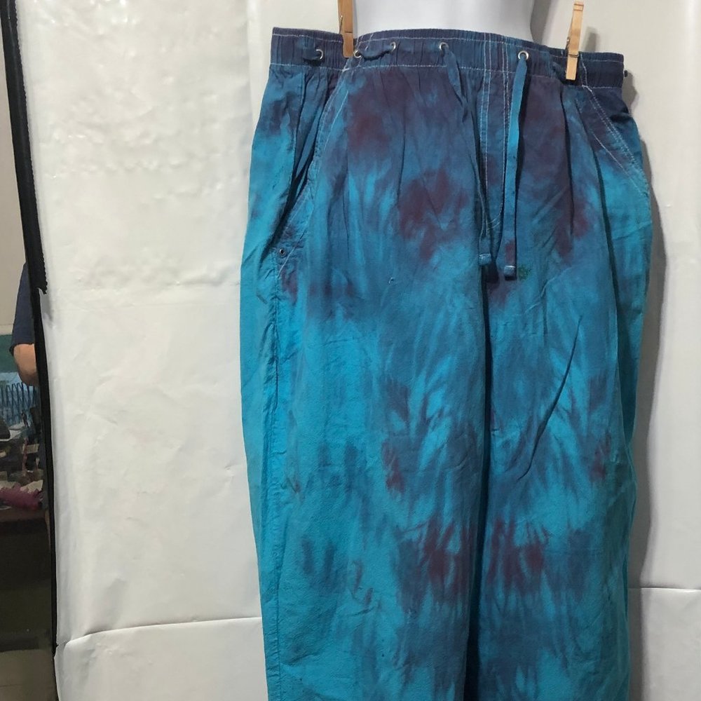 Upcycled 3/4 Length Pants - Cappagalio Woman Size: 2XL